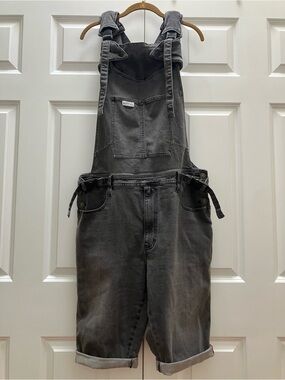 The Mumsie Rompaz Babywearing Denim Overall Shorts Shortalls Unisex size 36 2XL